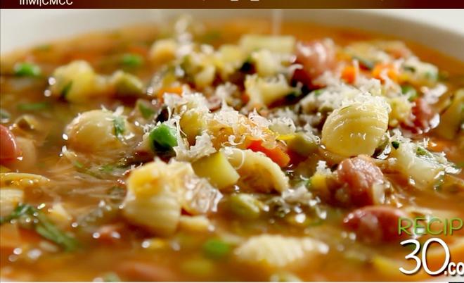 Minestrone Soup Recipe with Vegetables