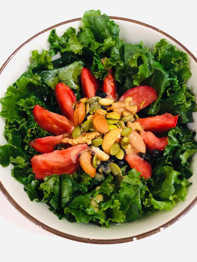 Vegan Delight | Kale Salad Bowl