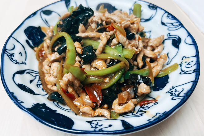 Fish-flavored Shredded Pork (Moderately Sweet and Sour with Two Bowls of Rice)