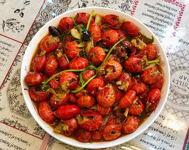 【Xinmi】Special Stir-fried Shrimp Tails❗️Recreating the Chef's Recipe for Spicy Crayfish Tails