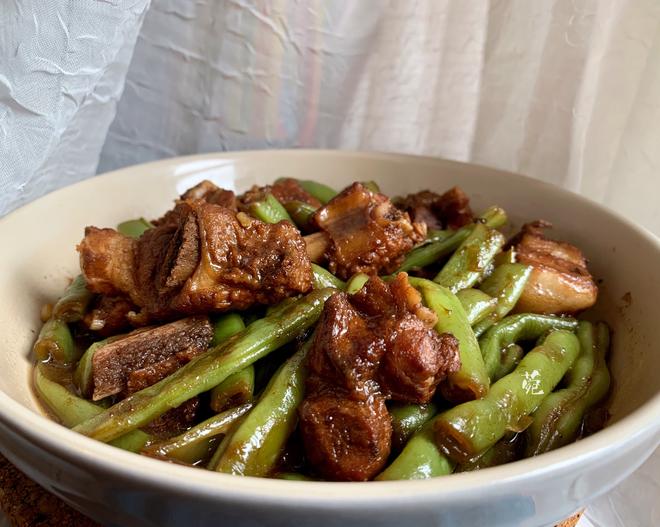 Home Cooking Notes: Braised Pork Ribs with Green Beans