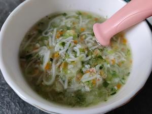 Shrimp and vegetable noodles.