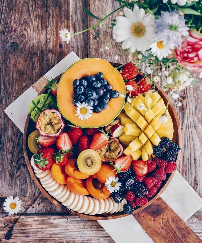 Fruit Platter - Aesthetic Delight