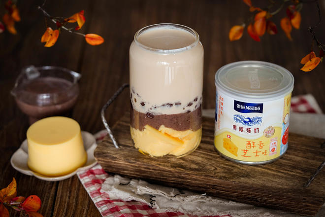 Autumn and Winter Warm Drink - Cheese Red Bean Pudding Milk Tea