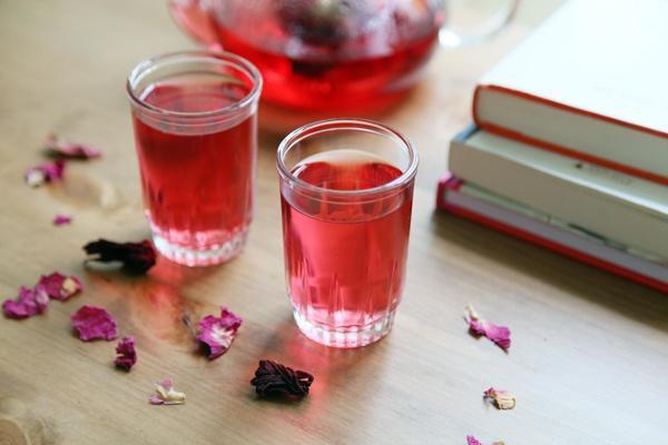 Hibiscus Pink Drink