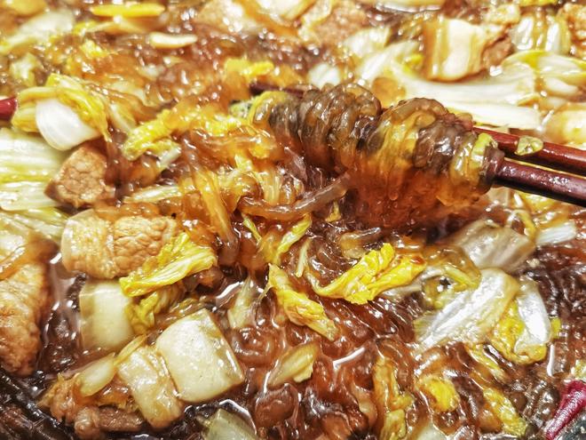 Braised Pork with Cabbage and Vermicelli