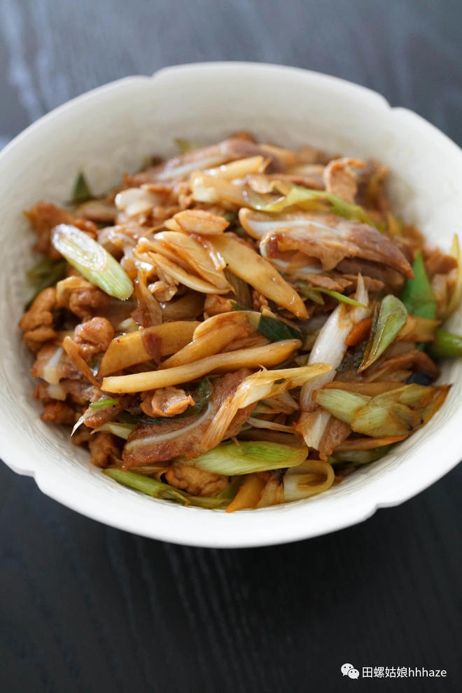 Delicious Stir-Fried Pork with Marinated Crisp Cartilage