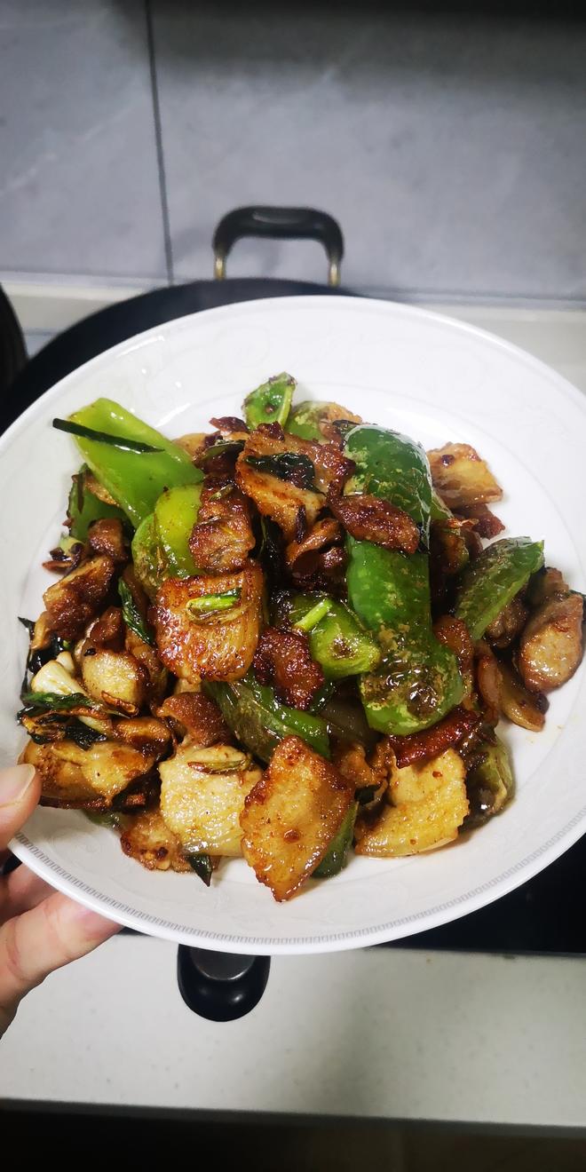 Stir-Fried Pork Belly with Green Peppers