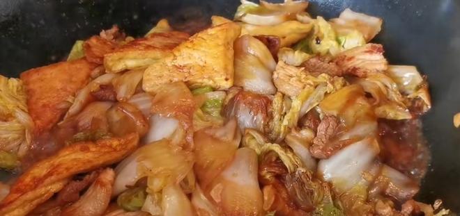 Braised Tofu with Napa Cabbage and Pork Belly