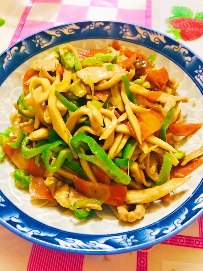 Stir-Fried Chicken Leg Mushrooms with Meat