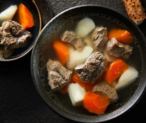 Beef Shank, Carrot, and Yam Soup (Heartwarming Soup) - Delicious Recipe