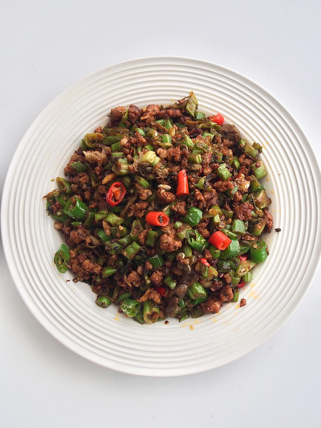 Stir-Fried Green Beans with Minced Pork | A Super Tasty Side Dish