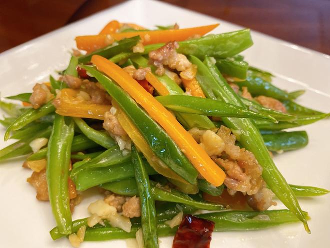 Garlic Minced Meat with Green Beans