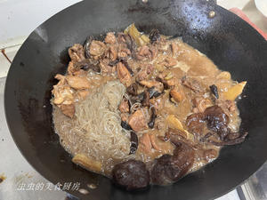 After about a minute, once the vermicelli becomes soft, serve it up and garnish with cilantro leaves.