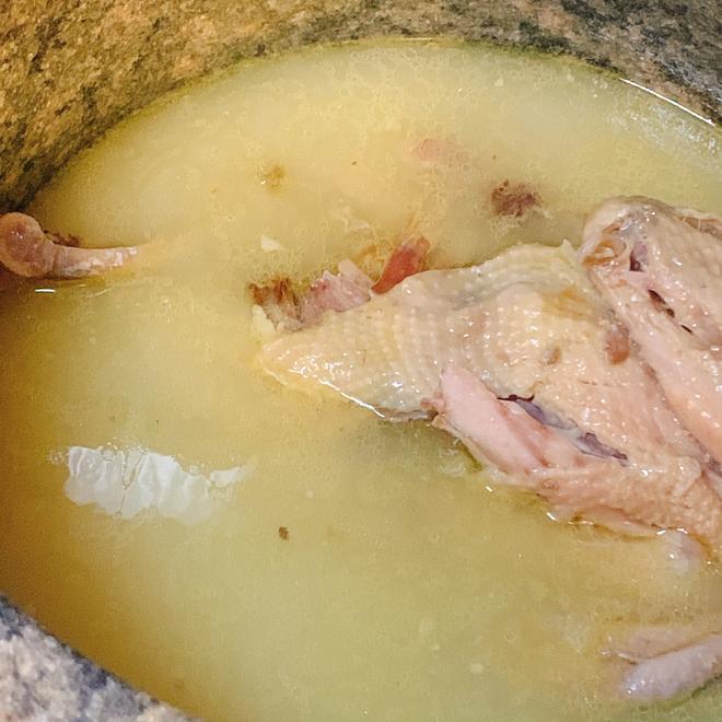 Nourishing Herbal Old Hen Soup