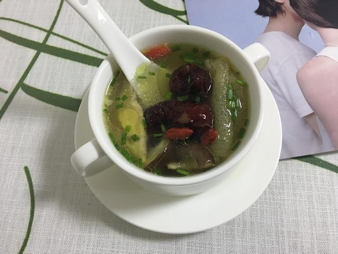 Loving Master’s Recipe: Bamboo Fungus Chicken Soup