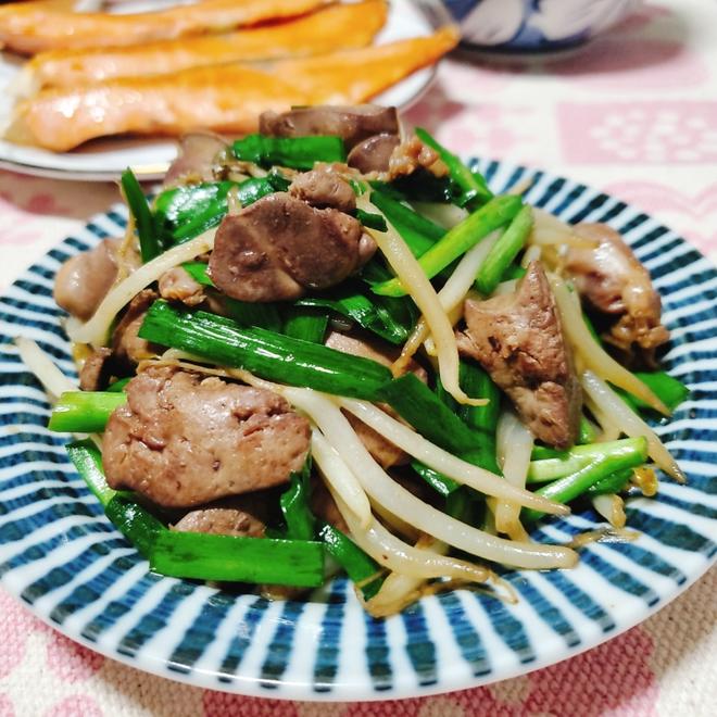 Stir-Fried Chicken Liver with Leeks in Oyster Sauce (Blood Tonic, Beauty Enhancer, Liver Health, Vision Improvement)