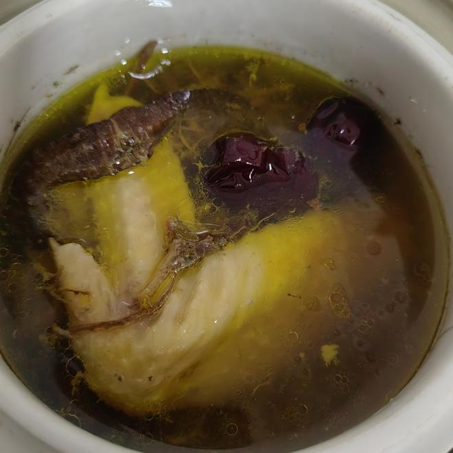 Seahorse and Tianqi Root Young Chicken Growth Soup