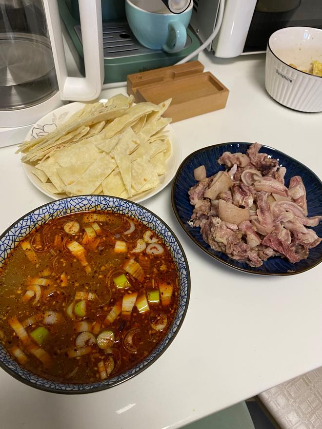 Homestyle Luoyang Mutton Soup (Sheep Head Meat)