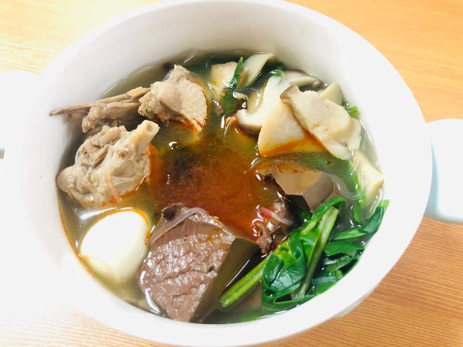 【Pregnant Women Recipe】Duck Blood Vermicelli Soup