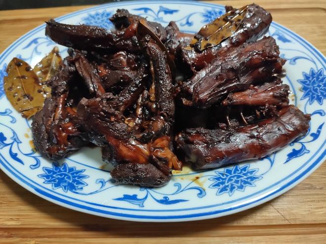 Easy Braised Duck Necks with Just One Pack of Marinade