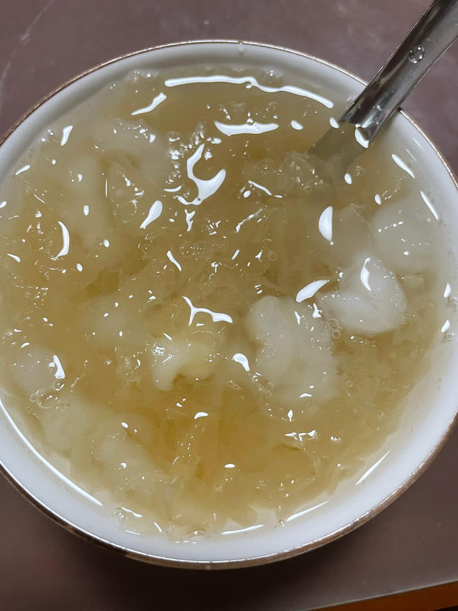 Snow Frog and White Fungus Soup