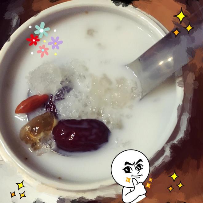 Coconut Milk Bird's Nest with Snow Frog