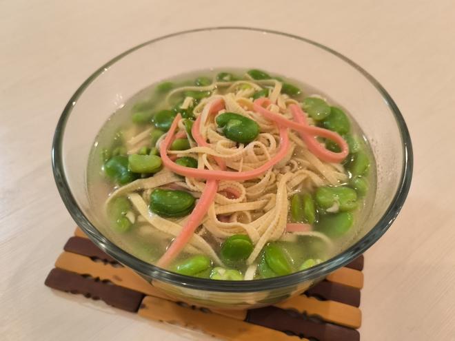 Taste of Clouds—🐸 Frog-Inspired Fava Bean Noodles