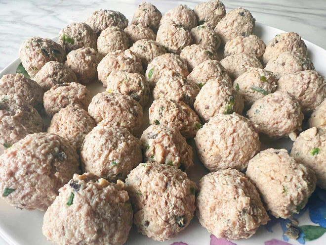 Low-Fat Handmade Turkey Meatballs (Can Be Substituted with Chicken Breast)