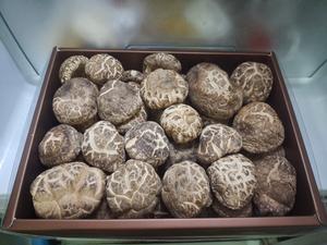 Dried shiitake mushrooms