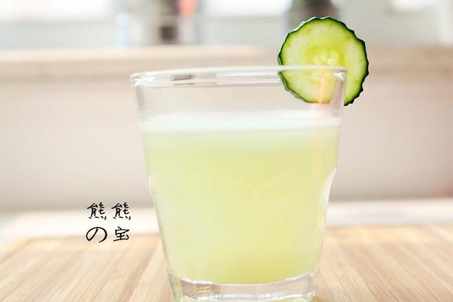 Special Bitter Melon and Cucumber Drink with Sprite