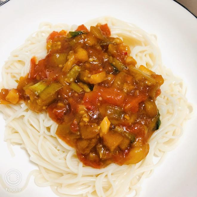 Simple Braised Eggplant Noodles!