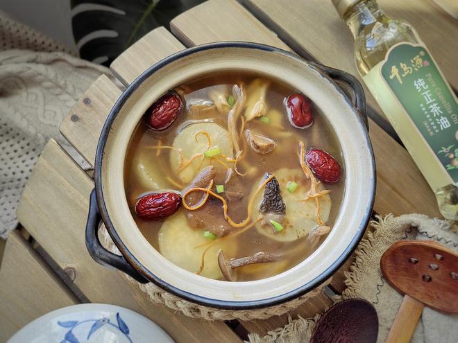 Delicious Mushroom and Radish Soup with Morel