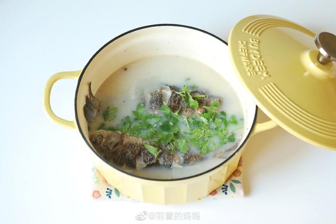 Crucian Carp and Radish Soup【October Beelcome Enamel Pot Recipe】