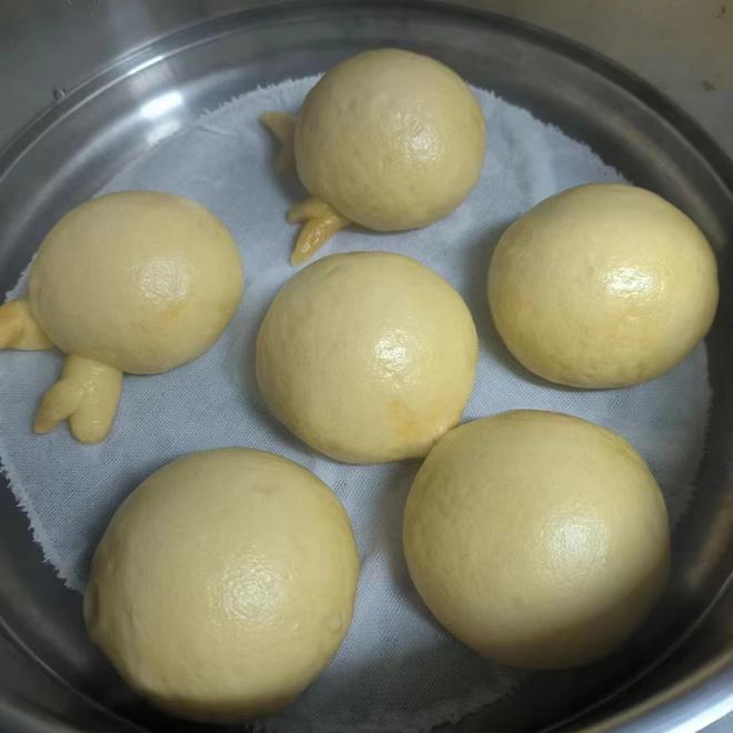 Steamed Sweet Potato Mantou with Sweet Potato Puree