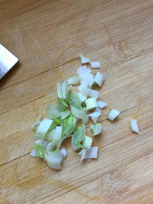 Chop the green onions.