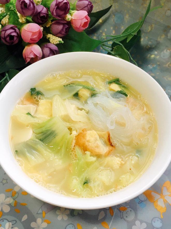 Cabbage Vermicelli Soup